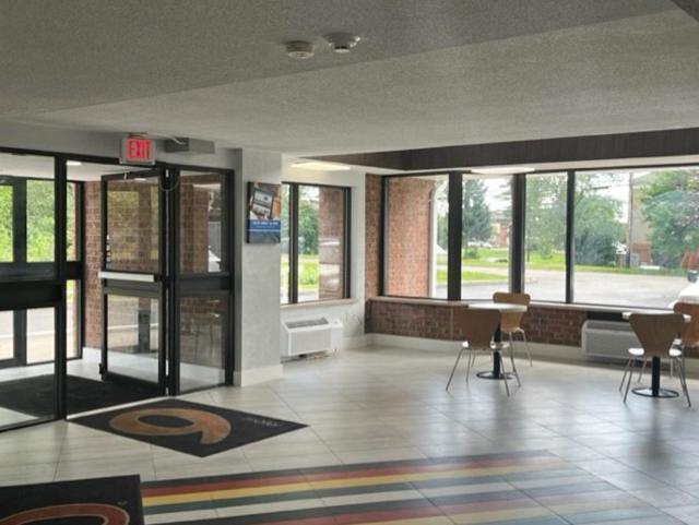 Studio 6 Suites East Syracuse Airport エクステリア 写真