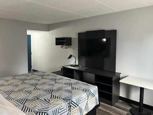 Studio 6 Suites East Syracuse Airport エクステリア 写真