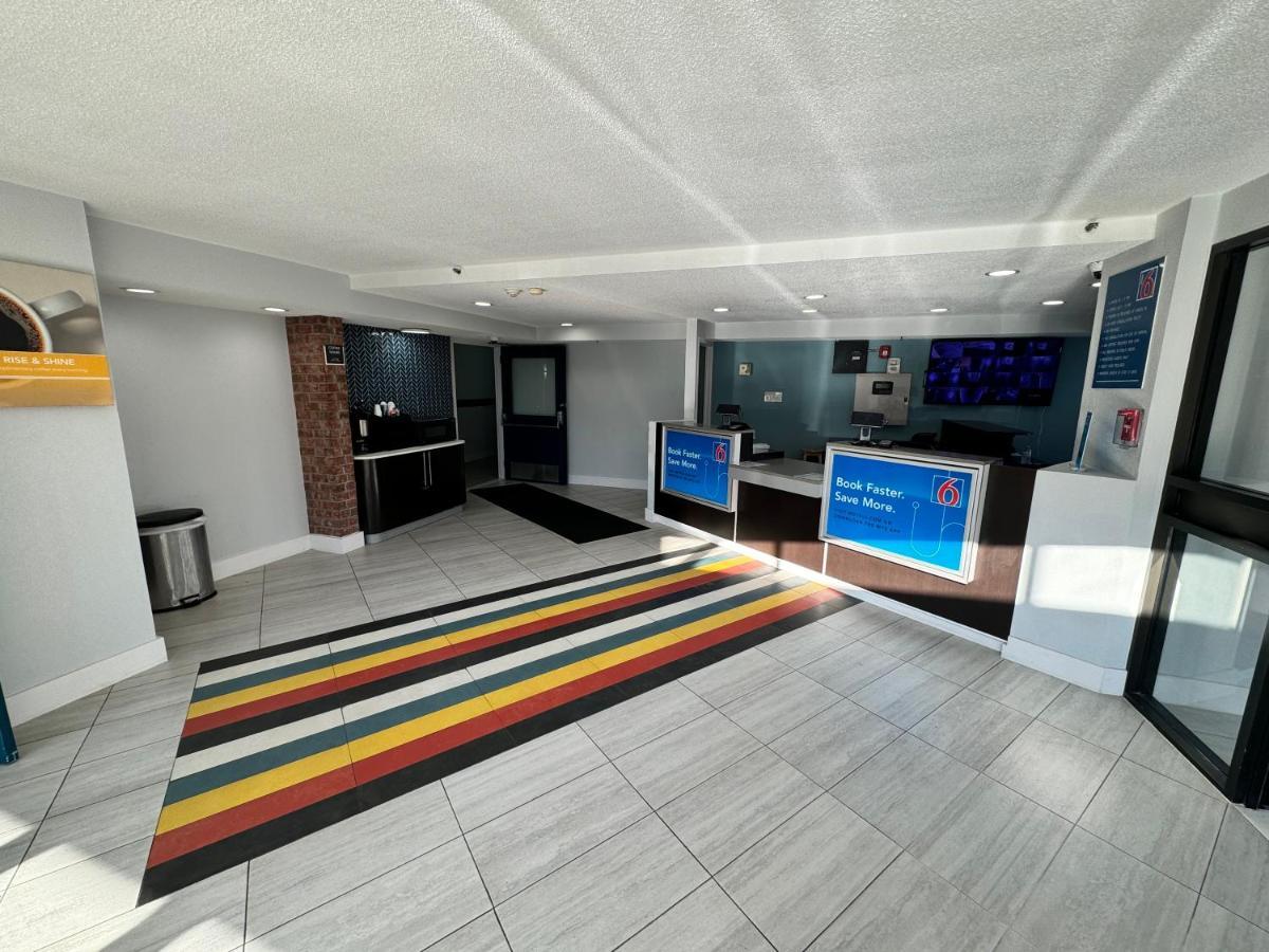 Studio 6 Suites East Syracuse Airport エクステリア 写真