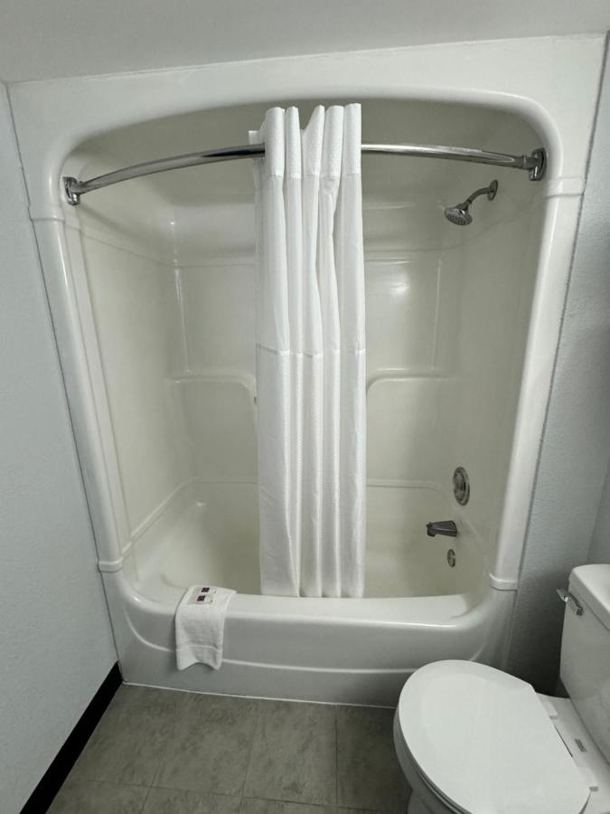 Studio 6 Suites East Syracuse Airport エクステリア 写真